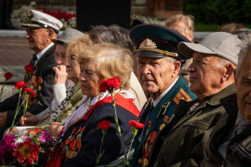 25 сентября, смоляне празднуют 1160-летний юбилей города и 80-летнее освобождения Смоленщины от немецко-фашистских захватчиков - фото - 2