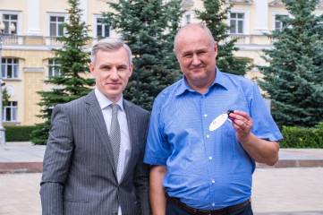 велижская ЦРБ получила новую санитарную машину - фото - 8