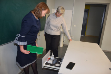 глава округа Галина Валикова посетила агротехнологический класс - фото - 20