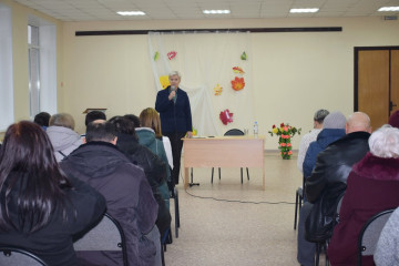 состоялась встреча главы Велижского округа Галины Валиковой с местными жителями в формате «Открытый микрофон» - фото - 6