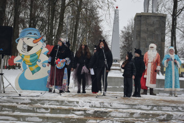 новогодняя сказка на центральной площади - фото - 8