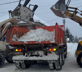 в Велижском округе активно очищают территории от снега - фото - 10