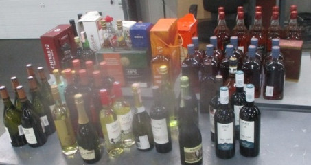 контрабанда алкогольной продукции обернулась конфискацией дорогостоящей иномарки - фото - 2