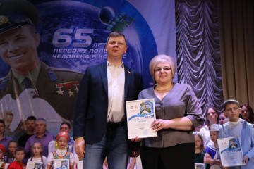 финал партийного конкурса «Знаете, каким он парнем был!» - фото - 2